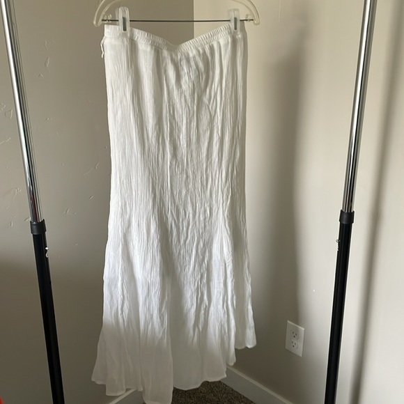 Alyz white long gauzy skirt lined size Large - Picture 3 of 5